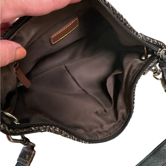 The Sak Indio Crochet Hobo Boho Shoulder Purse Removable Strap - Picture 5 of 8